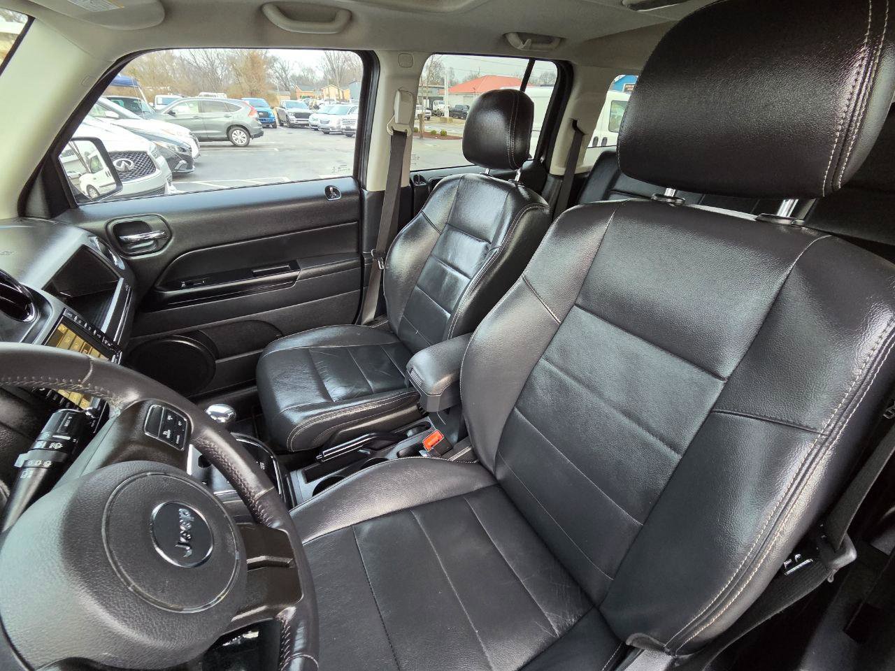 Used 2015 Jeep Patriot High Altitude image 13