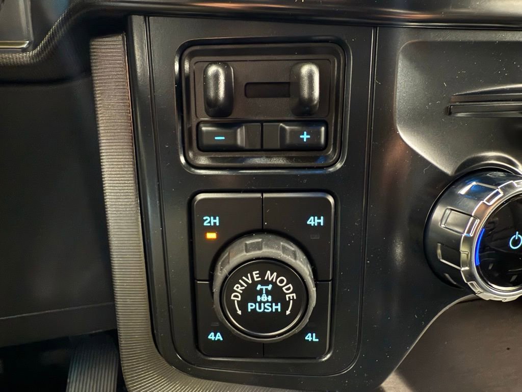 New 2025 Ford F150 Platinum w/ FX4 Off-Road Package image 38