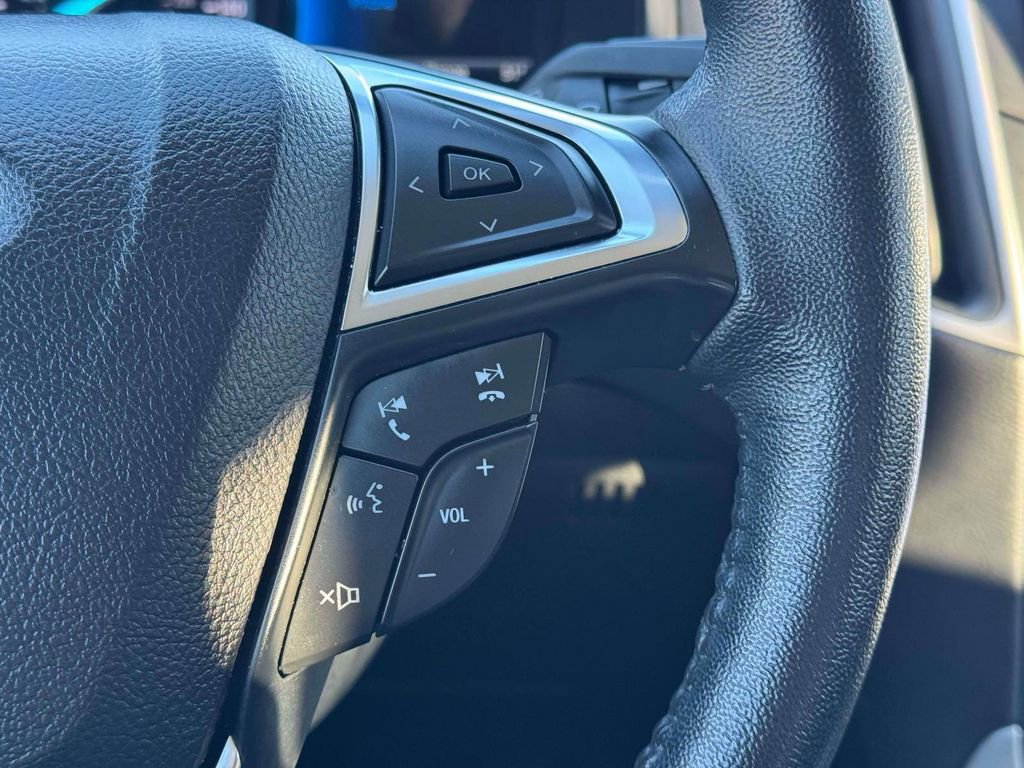 Used 2024 Ford Edge SEL image 23