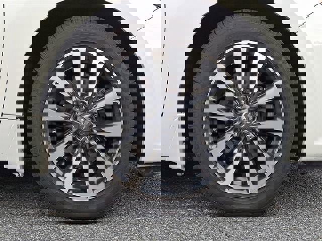 Used 2017 Nissan Altima 2.5 SL w/ 2.5 Technology Package image 40