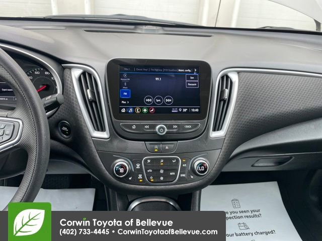 Used 2023 Chevrolet Malibu LT image 12
