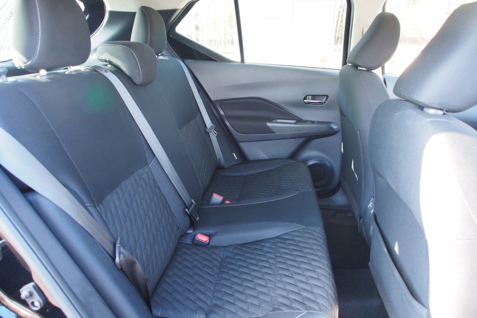 Used 2023 Nissan Kicks SV image 13