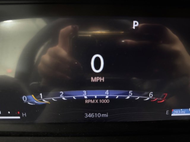 Used 2024 Jeep Grand Cherokee Altitude image 12