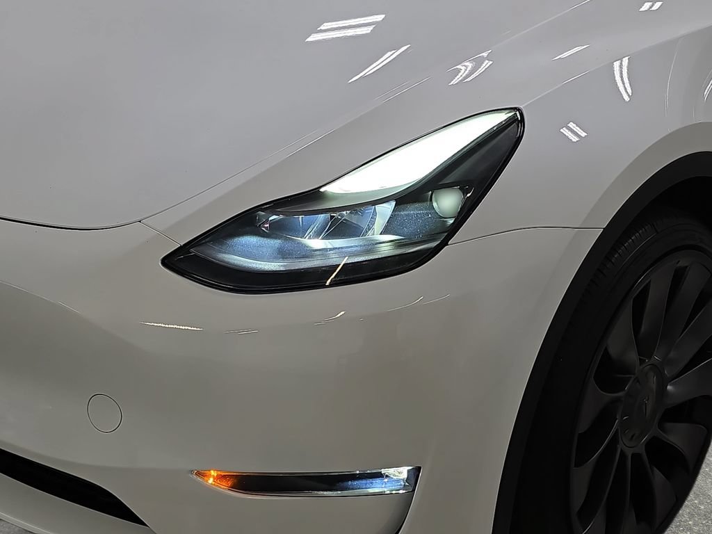Used 2024 Tesla Model Y Performance AWD/4WD image 30