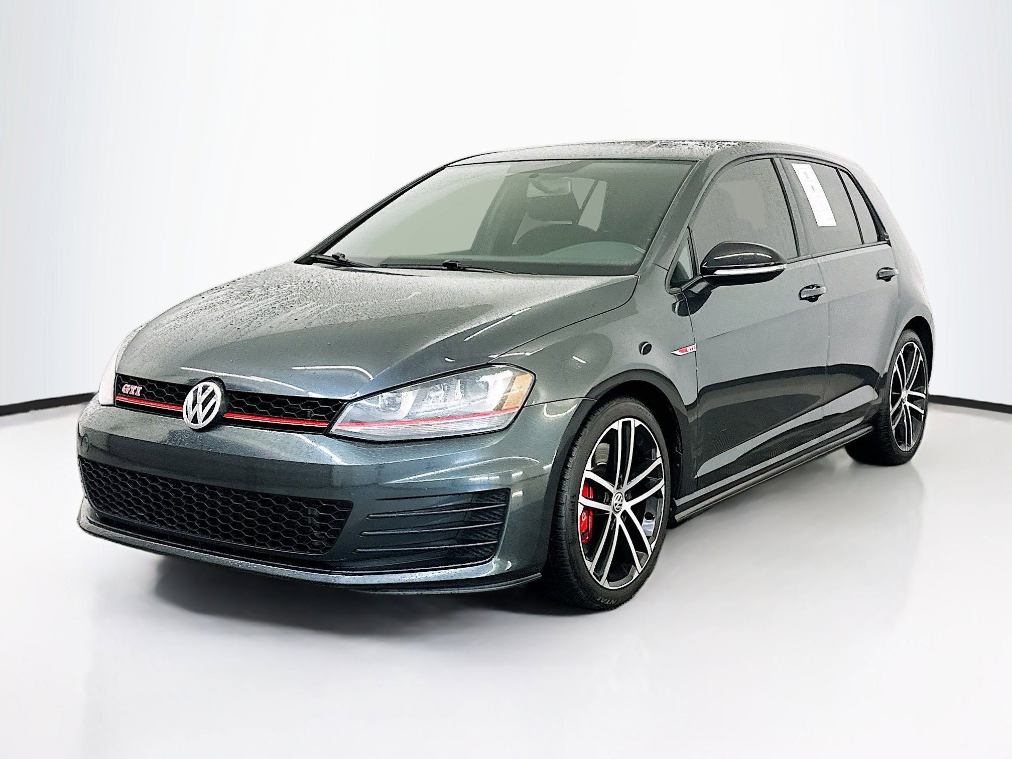 Used 2017 Volkswagen GTI Sport image 3