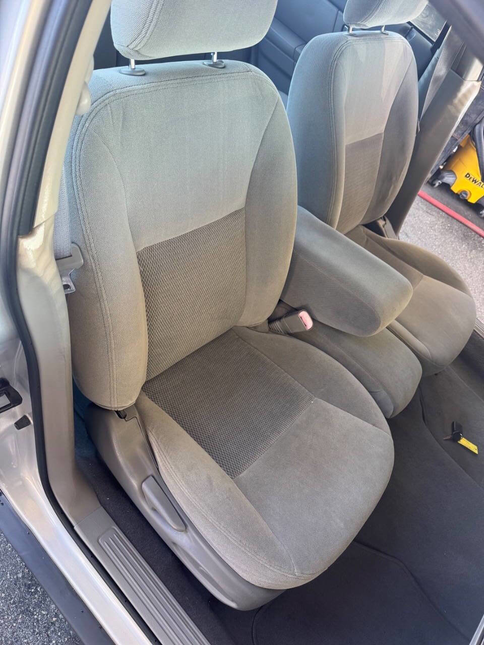 Used 2003 Ford Taurus SES image 13