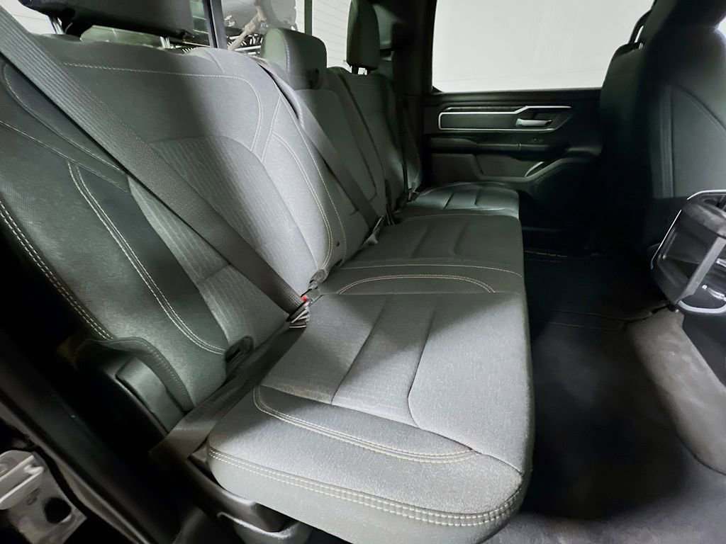 Used 2020 RAM 1500 Big Horn AWD/4WD image 23
