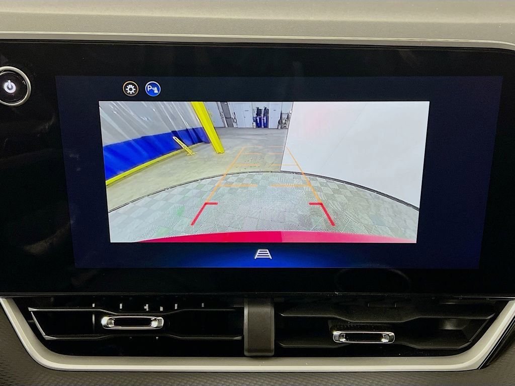 New 2026 Chevrolet Equinox LT w/ Convenience Package II image 14