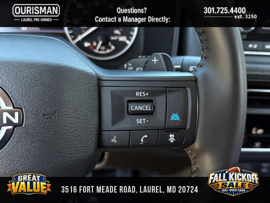 Used 2025 Nissan Rogue SV AWD/4WD image 32
