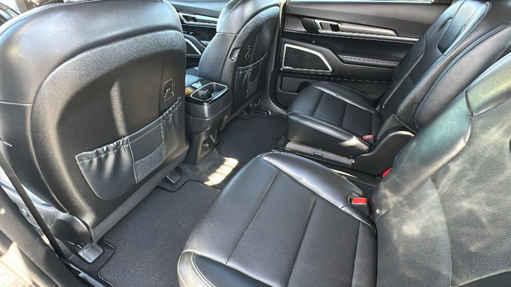 Used 2022 Kia Telluride S image 24