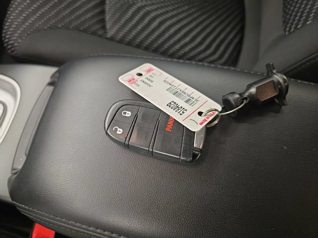 Used 2018 Dodge Journey SXT w/ Blacktop Package FWD image 26