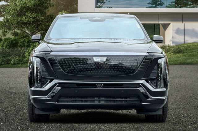 New 2026 Cadillac Vistiq Sport w/ LPO, Floor Liner Package AWD/4WD image 9
