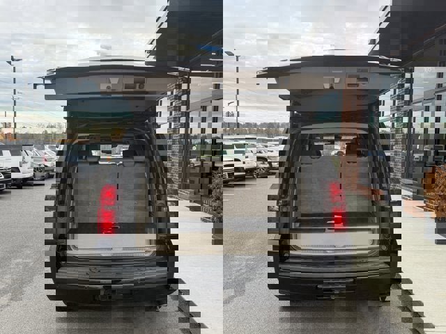 Used 2019 Chevrolet Tahoe Premier image 12