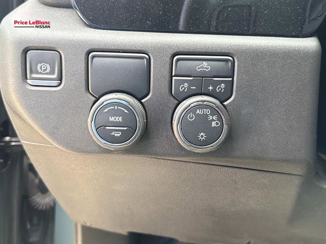 Used 2025 Chevrolet Silverado 1500 LT RWD image 20