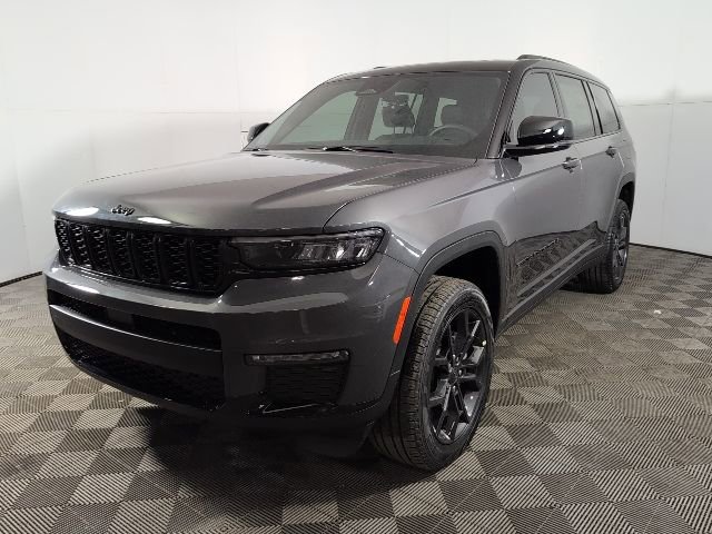 New 2025 Jeep Grand Cherokee L Limited AWD/4WD image 1