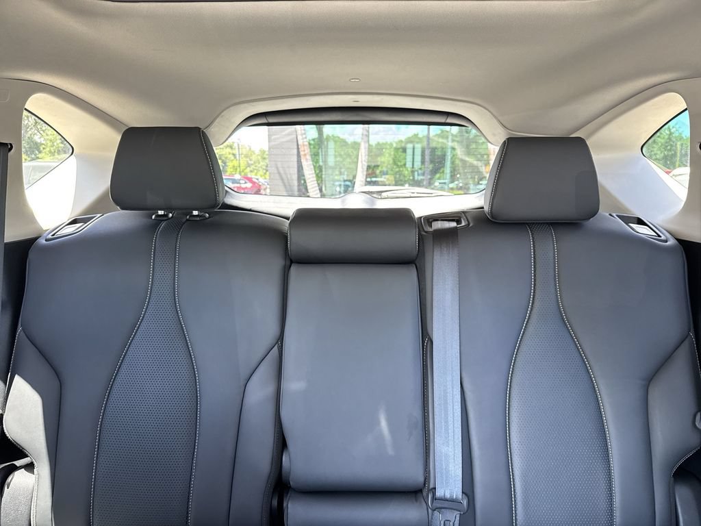 Used 2022 Acura RDX w/ Technology Package FWD image 18