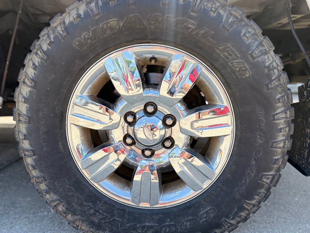 Used 2010 Ford F150 Lariat RWD image 10