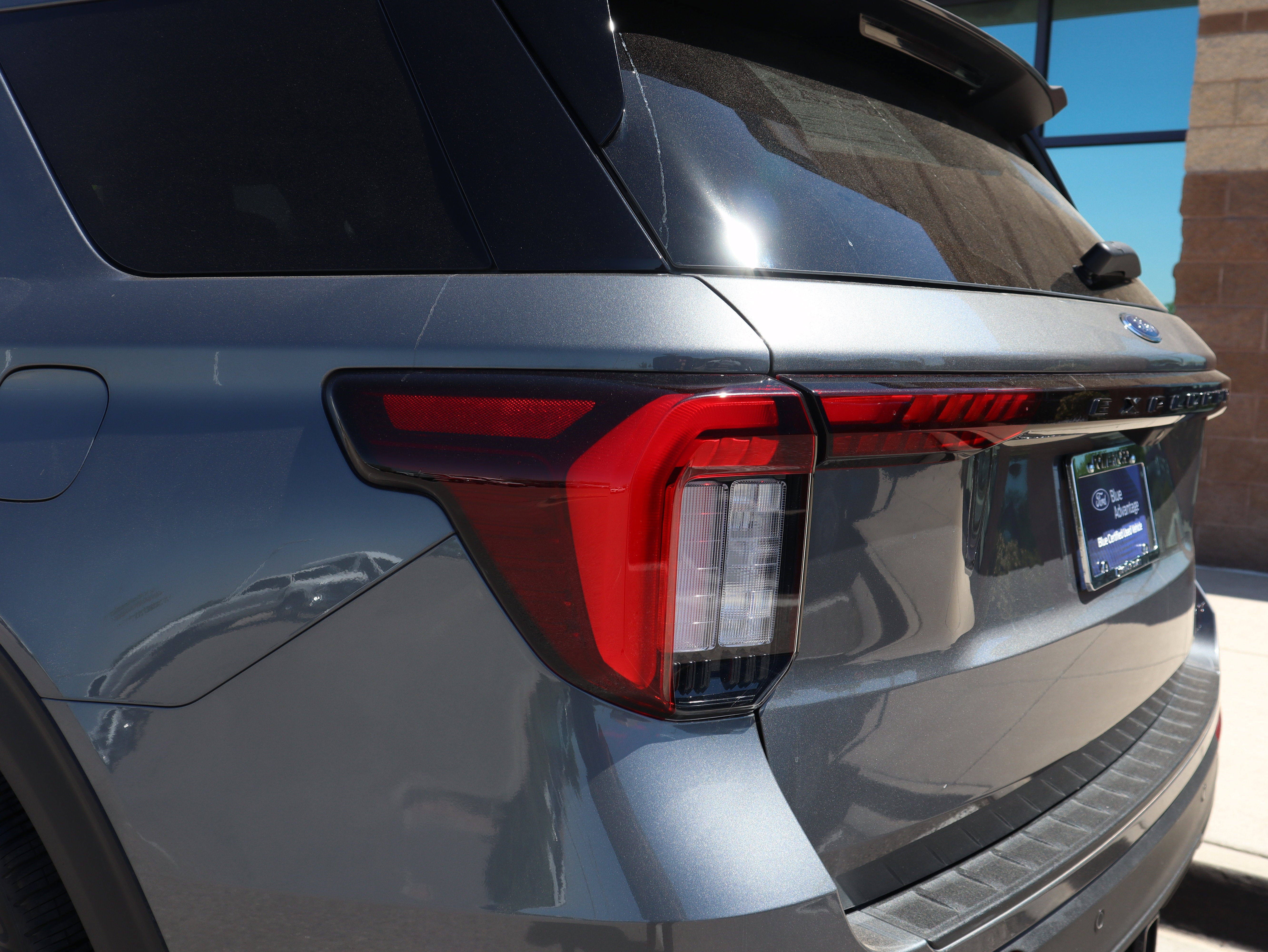 Certified 2025 Ford Explorer ST w/ Sun And Sound Package AWD/4WD image 18