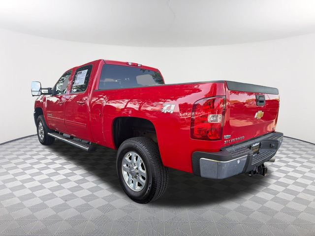 Used 2011 Chevrolet Silverado 2500 LTZ w/ LTZ Plus Package AWD/4WD image 7