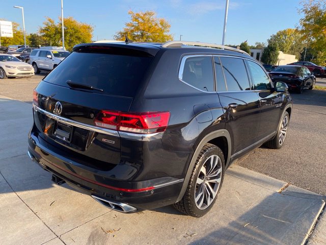 Used 2022 Volkswagen Atlas SEL Premium AWD/4WD image 3