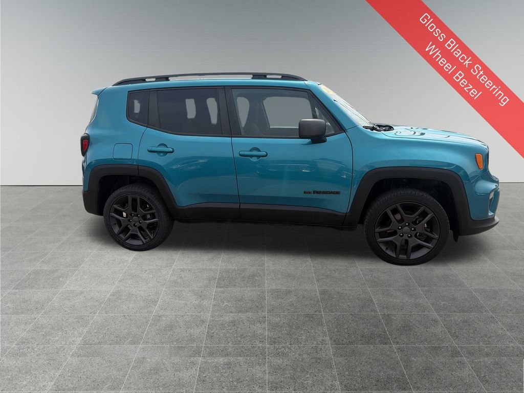 Used 2021 Jeep Renegade Latitude AWD/4WD image 7