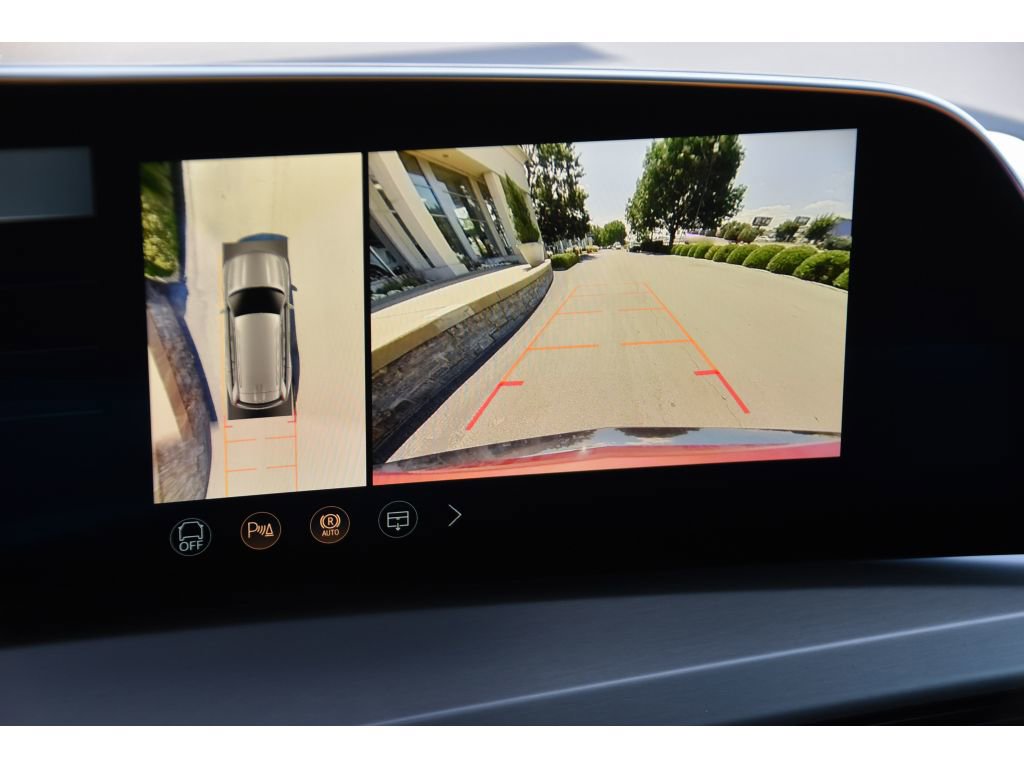 New 2026 Cadillac Vistiq Sport image 22