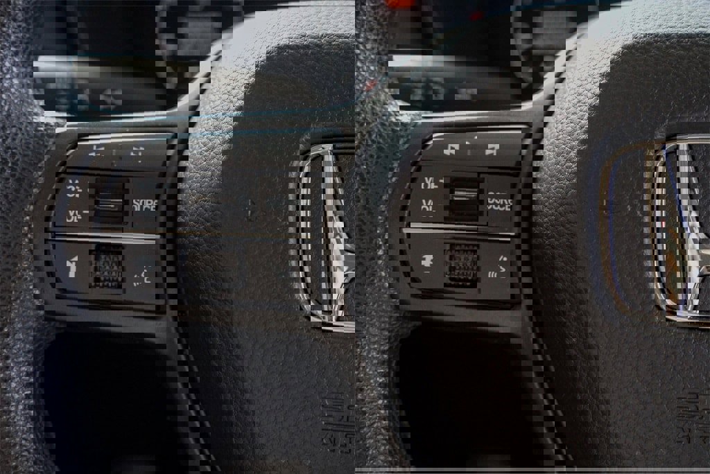 Used 2025 Honda CR-V EX image 16