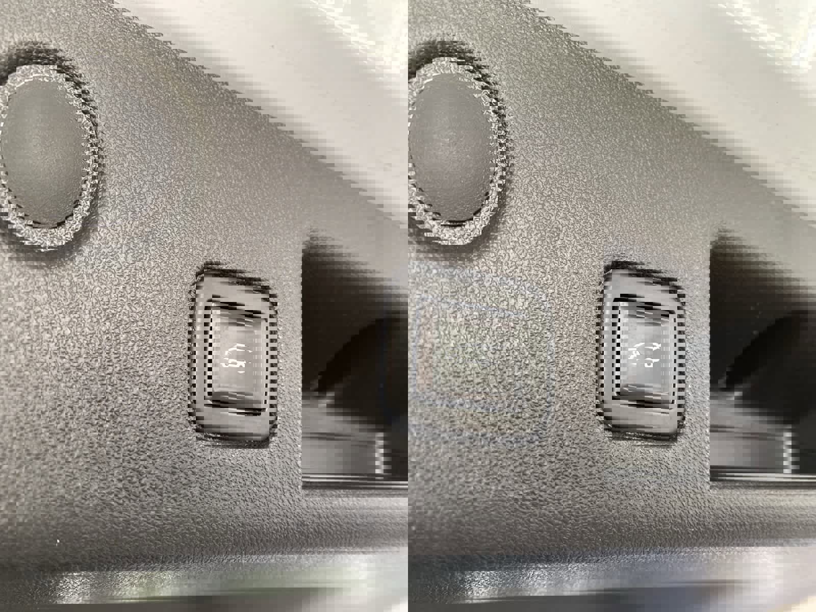 Used 2020 Chevrolet Equinox LT image 30