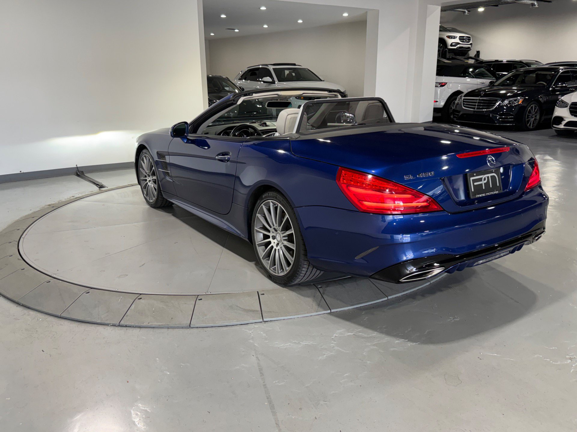 Used 2017 Mercedes-Benz SL 450 image 16