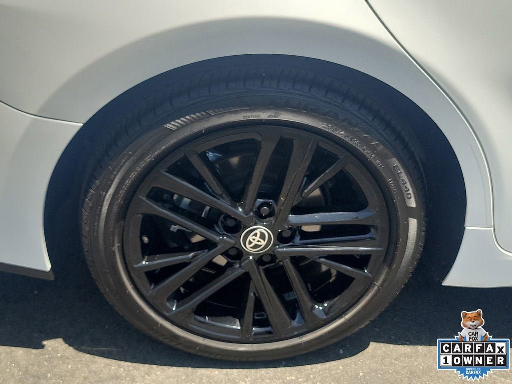 Used 2025 Toyota Camry SE FWD image 6