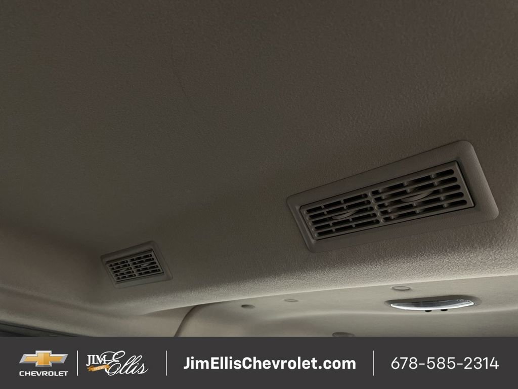 Used 2025 Chevrolet Express 3500 LS image 20