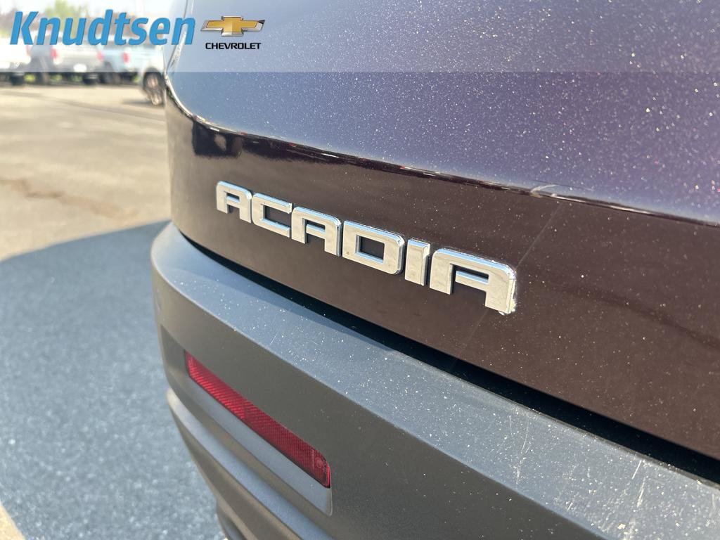 Used 2018 GMC Acadia SLE w/ Driver Alert Package I AWD/4WD image 10