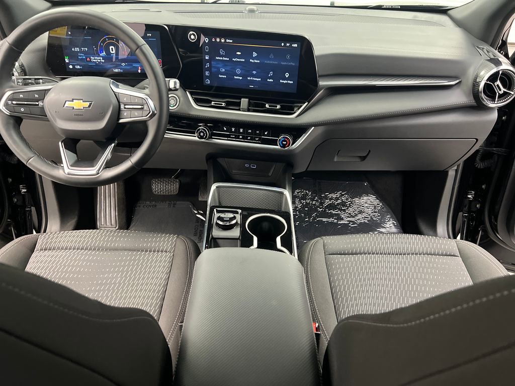 Used 2026 Chevrolet Equinox LT FWD image 34