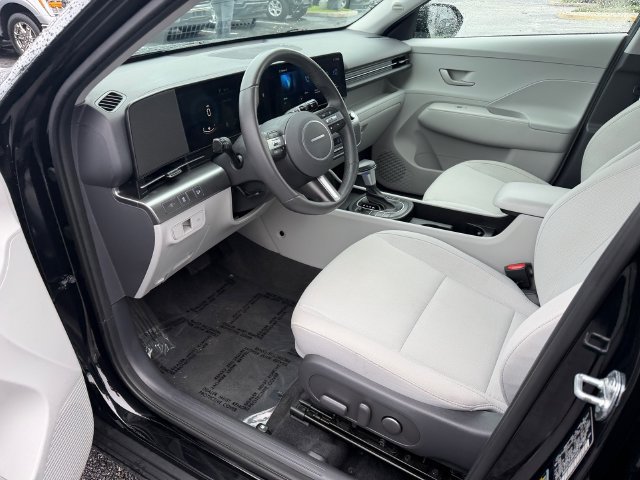 Used 2025 Hyundai Kona SEL AWD/4WD image 11