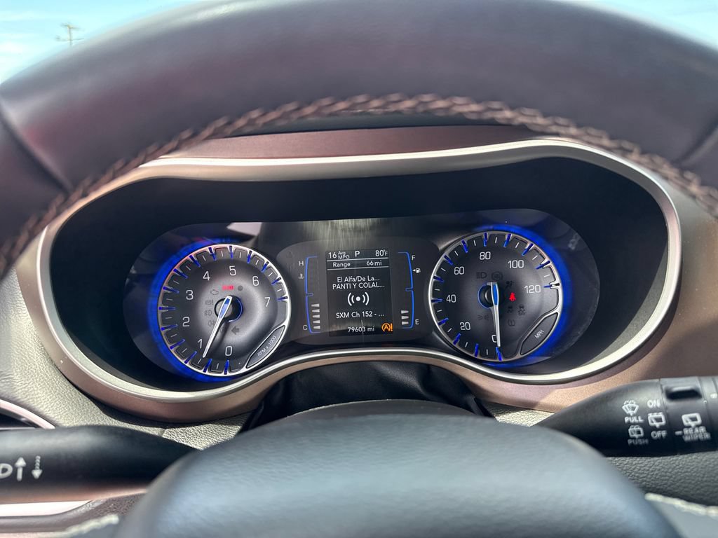 Used 2022 Chrysler Voyager LX FWD image 18