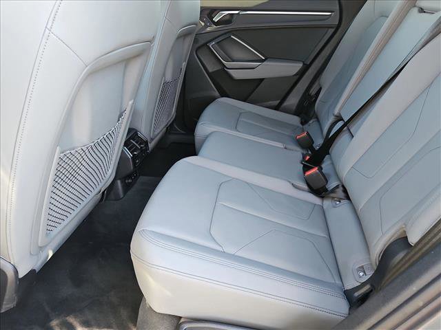 Certified 2025 Audi Q3 2.0T Premium w/ Convenience Package image 18