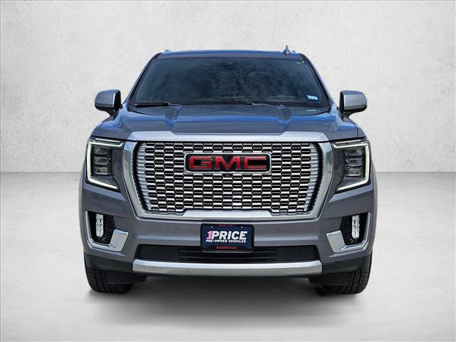 Used 2021 GMC Yukon Denali w/ Denali Premium Package AWD/4WD image 2