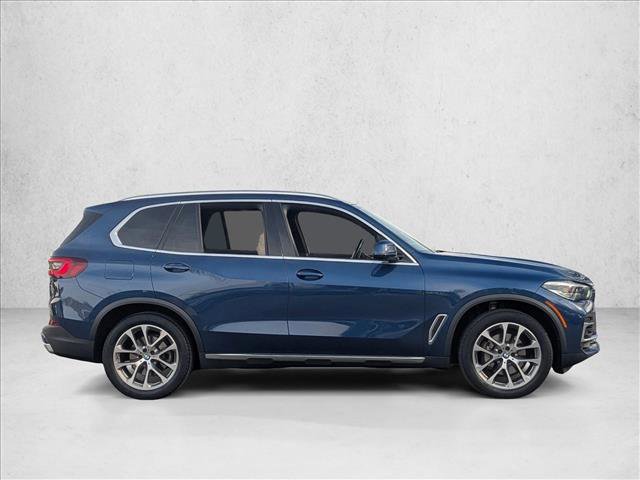 Used 2022 BMW X5 xDrive40i w/ Climate Comfort Package image 4