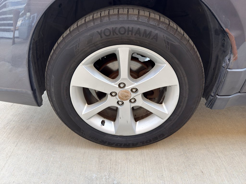 Used 2013 Subaru Outback 2.5i Premium AWD/4WD image 33