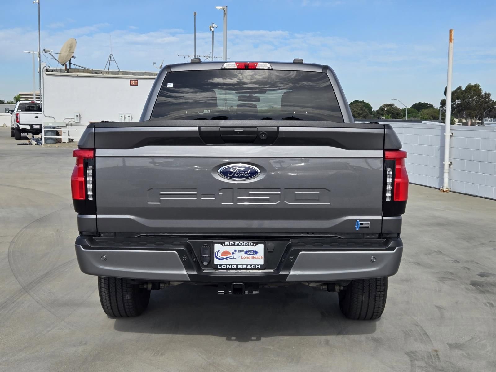 Used 2023 Ford F150 Lightning XLT image 5
