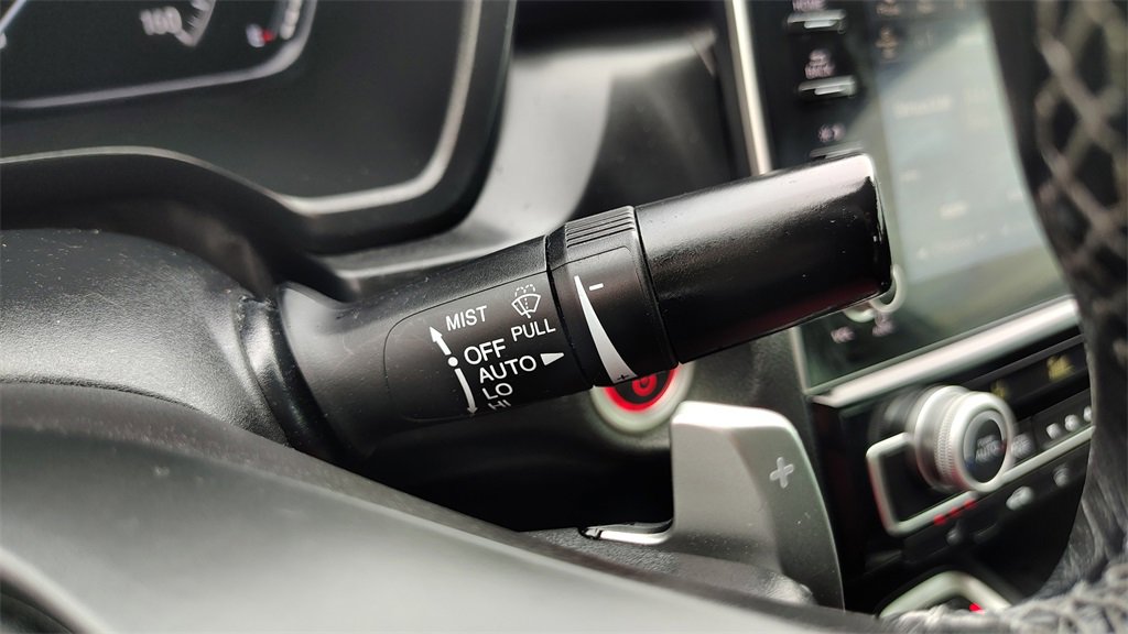 Used 2019 Honda Insight Touring image 19