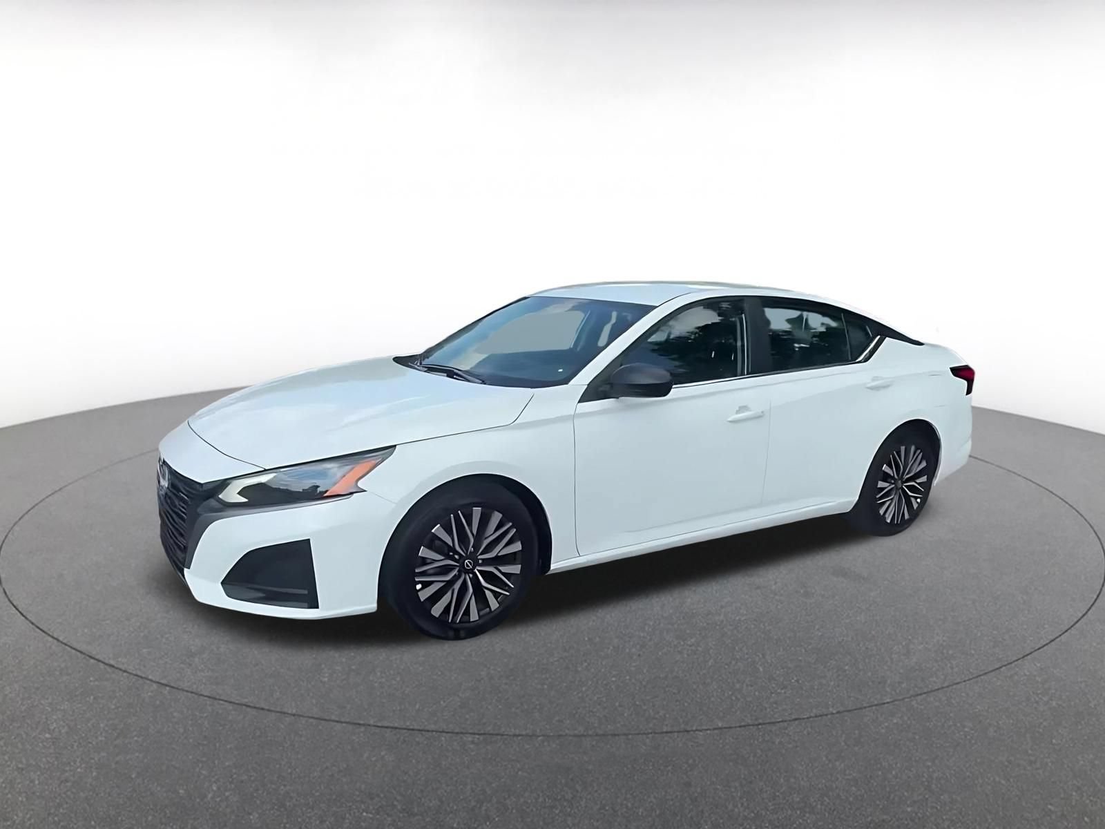 Used 2026 Nissan Altima 2.5 SV FWD image 8