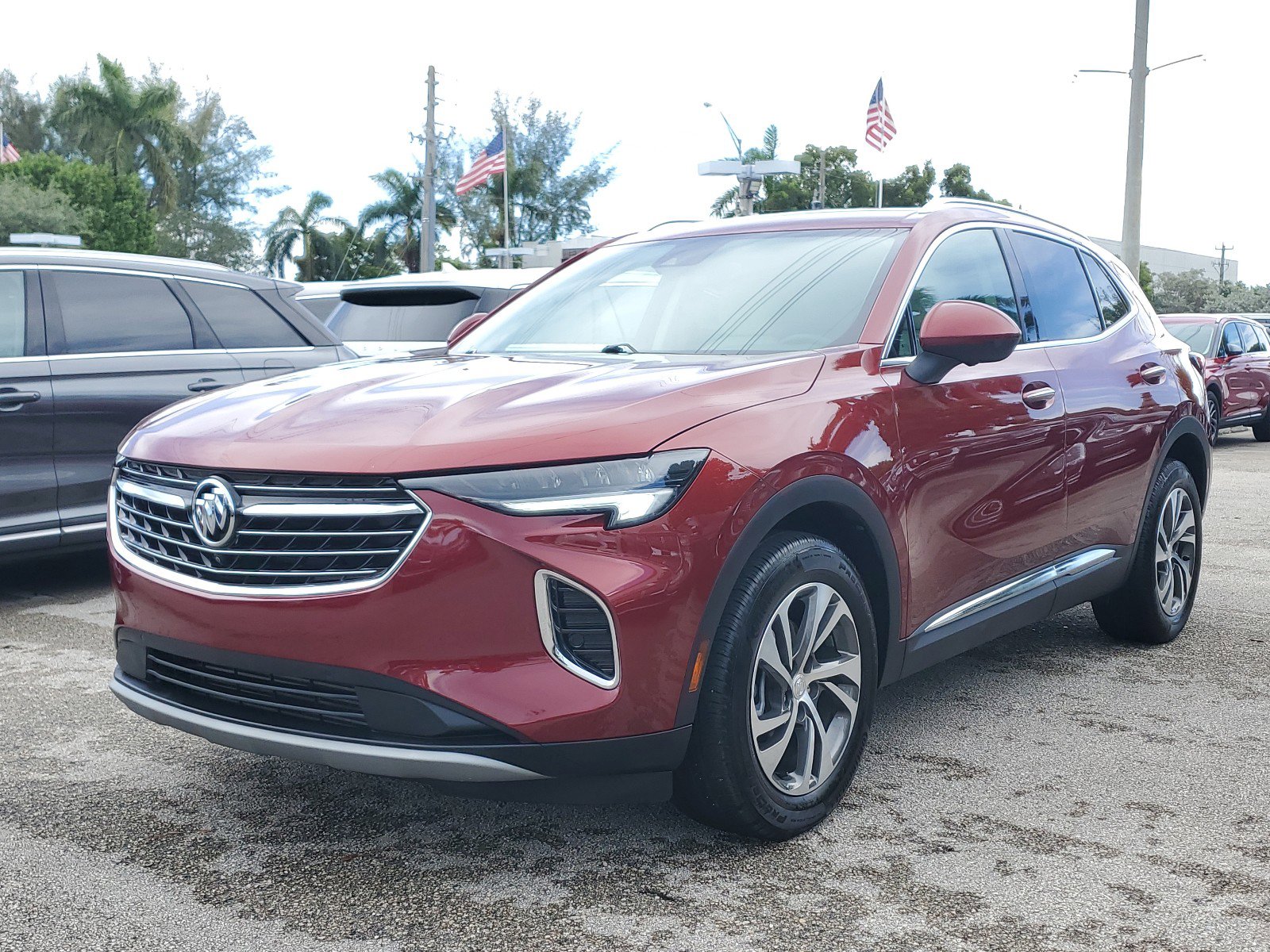 Used 2021 Buick Envision Essence w/ Technology Package I image 3