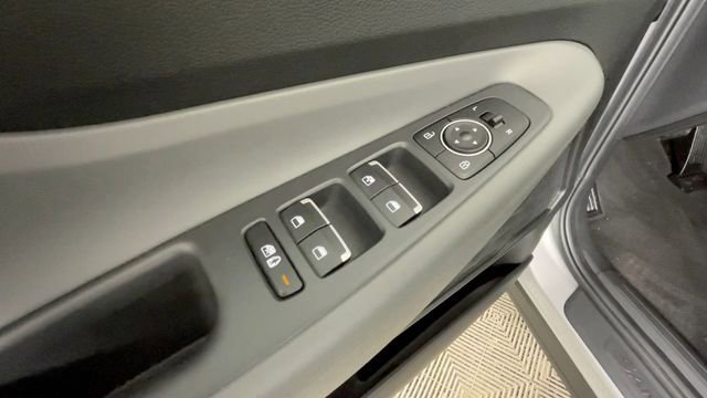 Certified 2023 Hyundai Santa Fe SE FWD image 20
