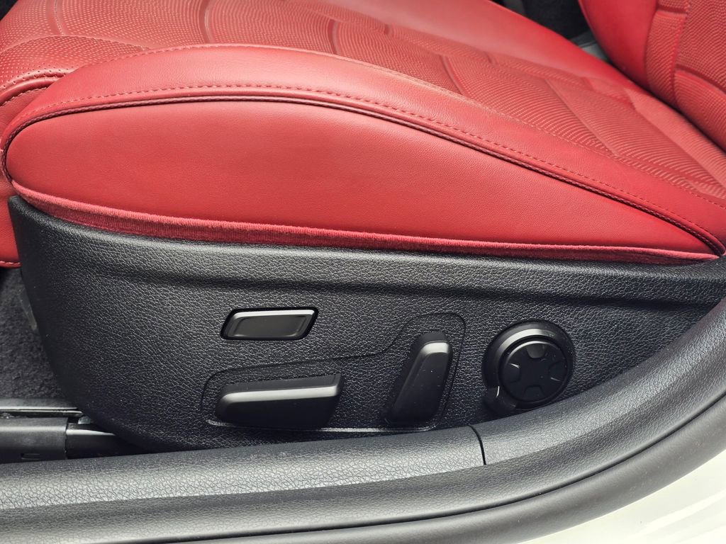 Certified 2022 Kia Stinger GT2 w/ Scorpion Package AWD/4WD image 14