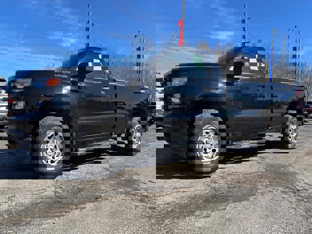 Used 2020 Chevrolet Silverado 1500 W/T w/ WT Value Package image 3