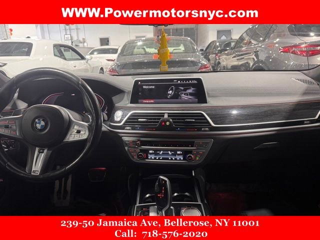 Used 2020 BMW 740i w/ M Sport Package image 17