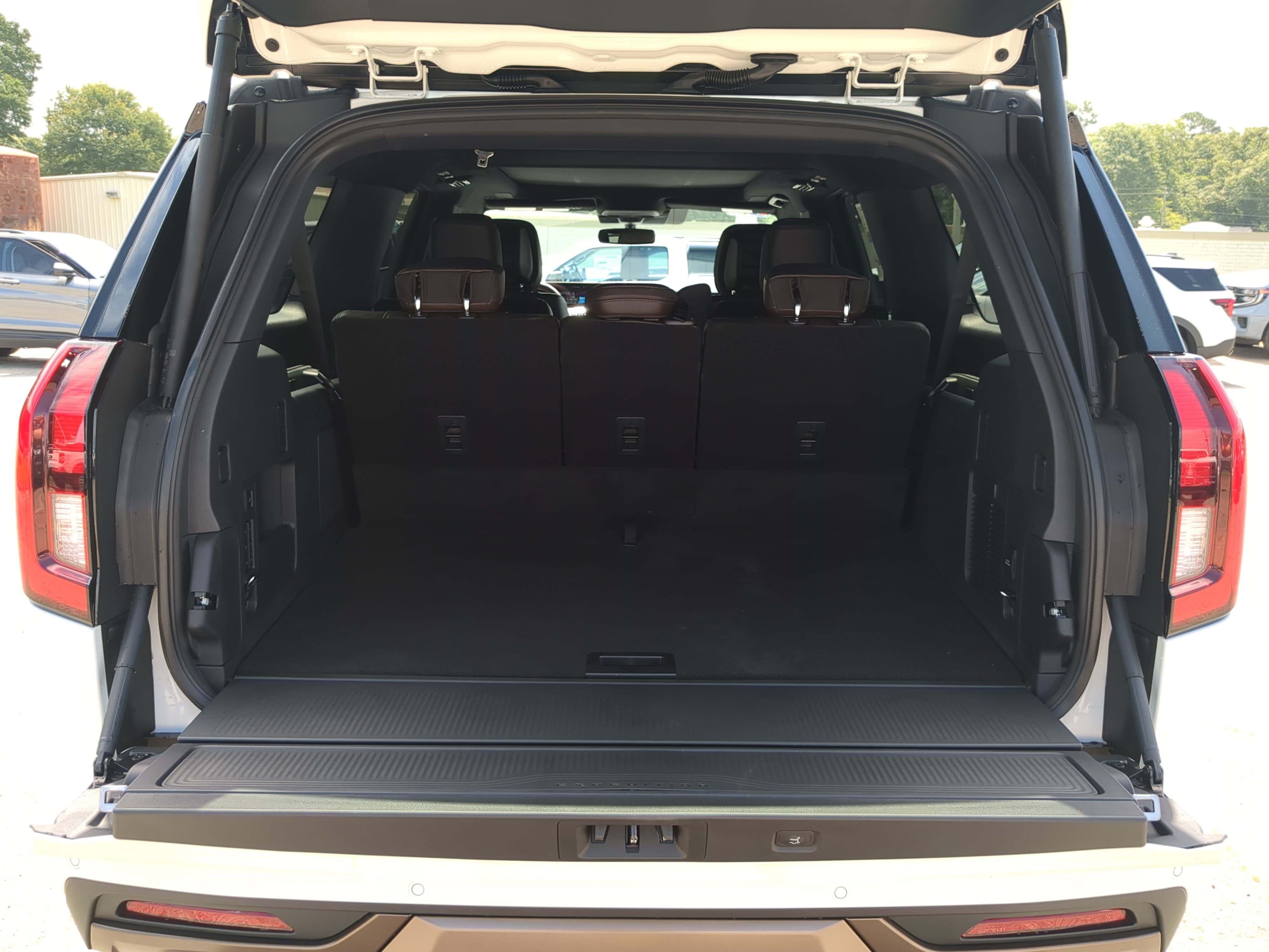 New 2026 Ford Expedition Max King Ranch AWD/4WD image 11