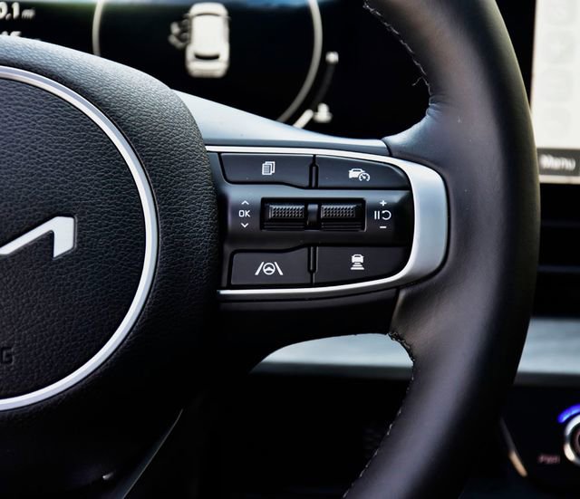 Certified 2024 Kia Sportage X-Pro Prestige image 19