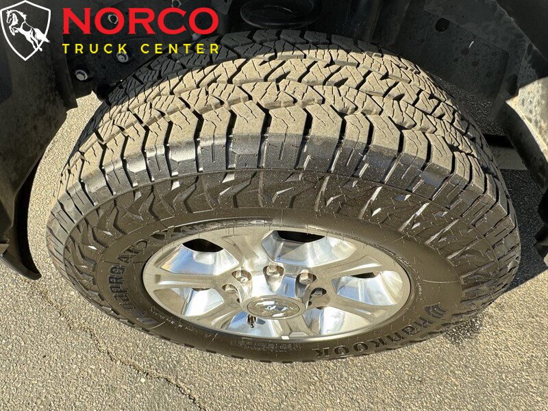 Used 2024 RAM 2500 Big Horn AWD/4WD image 15